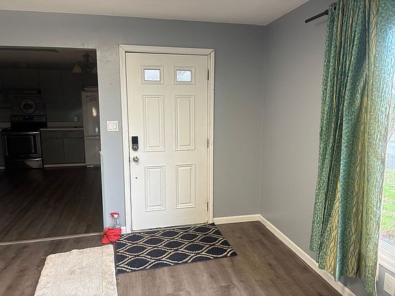 2nd image of 8108 SE Sherley Ave