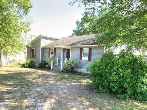 1560 Cottage Dr, Summerton, SC 29148