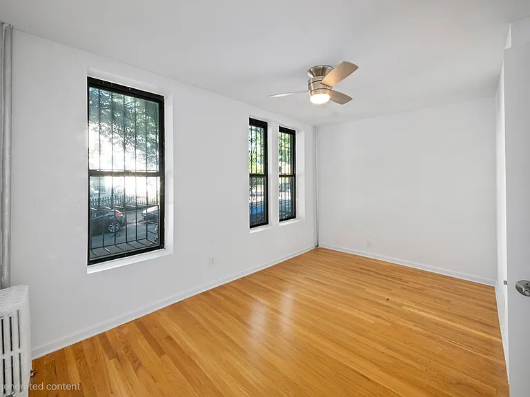 354 22nd St #1 — Photo 7