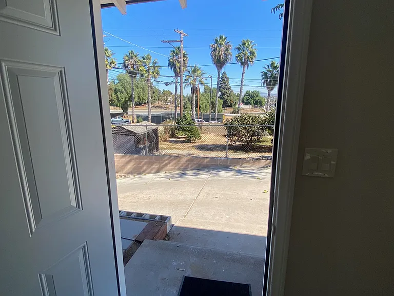 3990 Teak St — Photo 16
