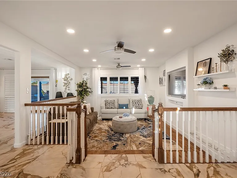 7435 Rogers St — Photo 9