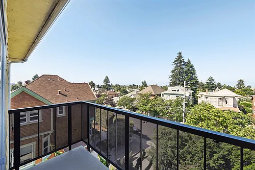 1406 Henry Street Photo 1