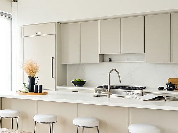 5th image of 540 6th Ave Penthouse B
