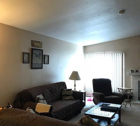 5th image of 9088 Palm Ln