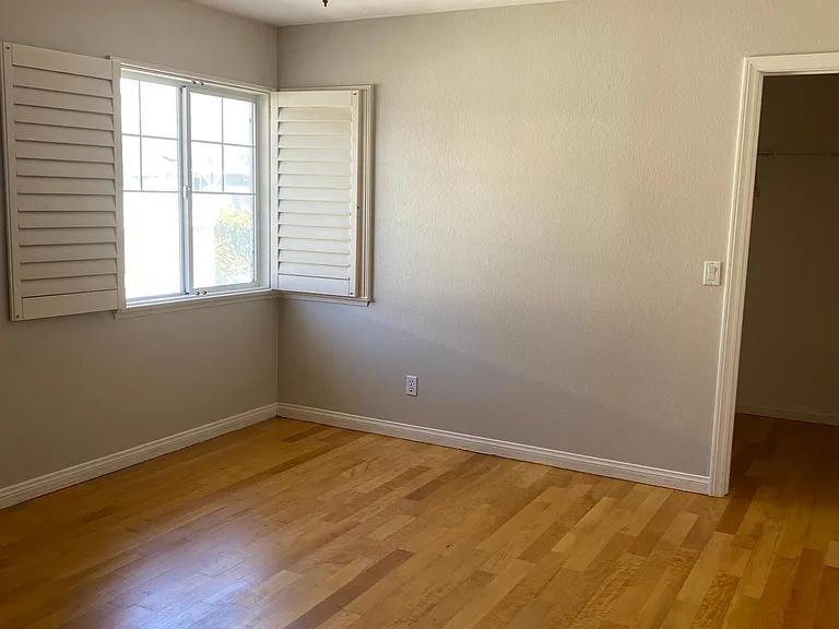 6919 Tradewinds Dr — Photo 15