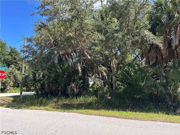 26156 Hapsburg Rd, Punta Gorda, FL 33955