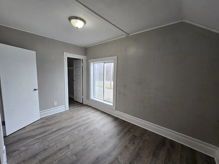 214 Edwards St — Photo 19