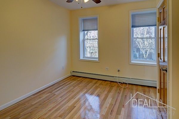 2nd image of 479 Hicks St APT 2R
