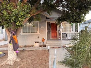 1018 6th St, Redlands, CA 92374