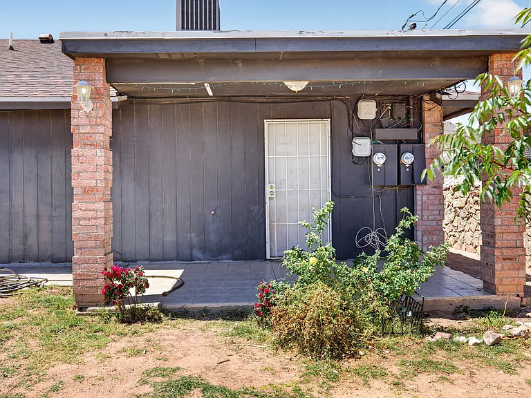8506 Comet St #A — Photo 22