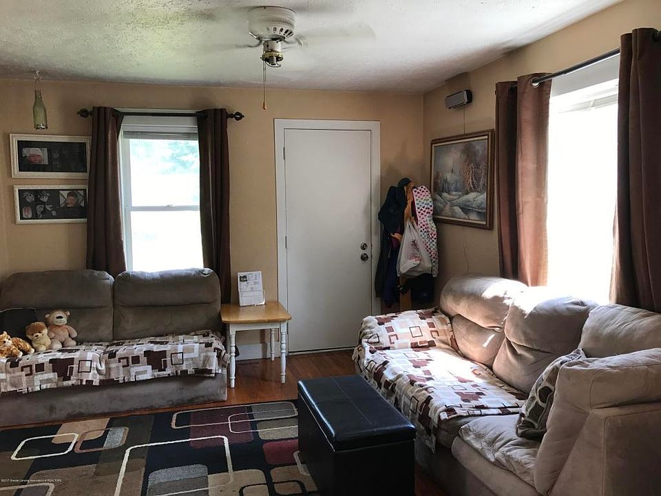 2nd image of 6061 Hardy Ave