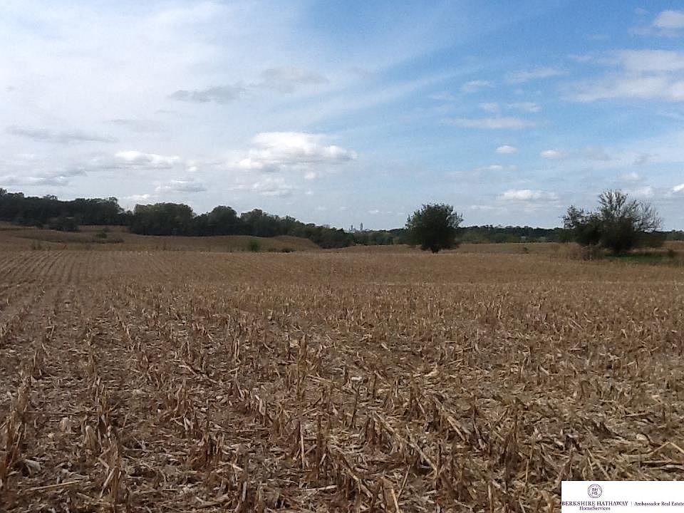2nd image of 14028 Cherokee Ln