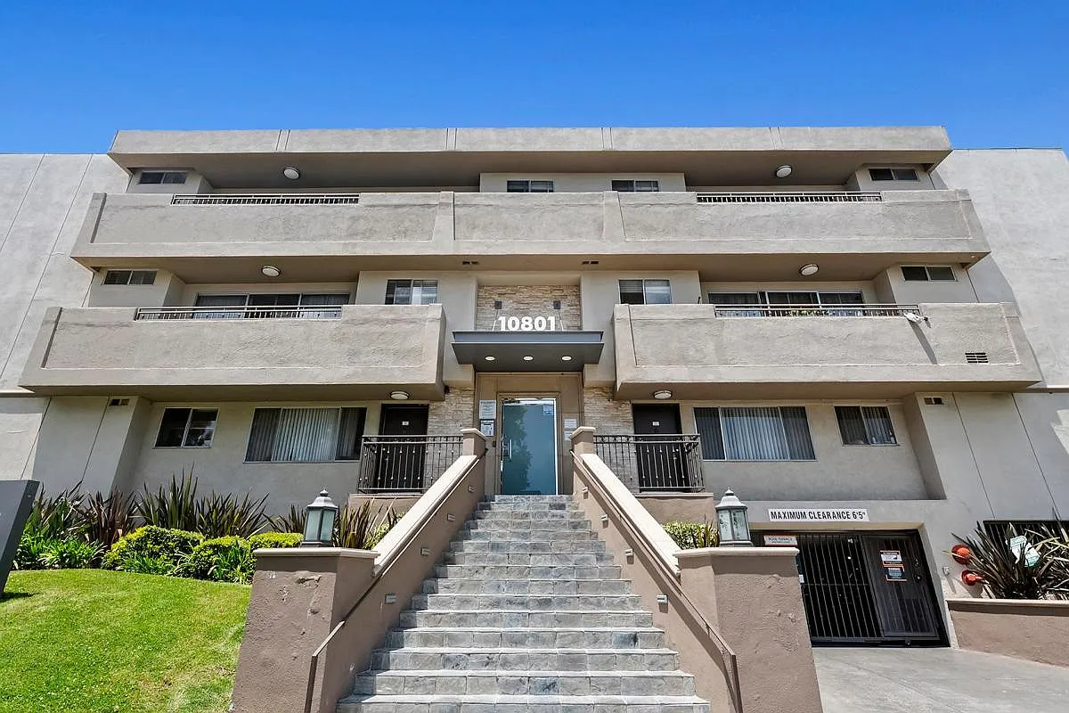 Rose Terrace Apartment Homes — Photo 1