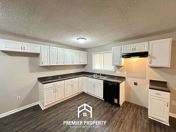 5th image of 4429 Indian Trail Dr