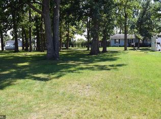 611 Cherry Rd, Thief River Falls, MN 56701