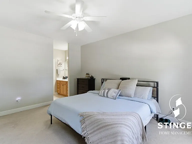 3 Kings Cross Ct — Photo 24
