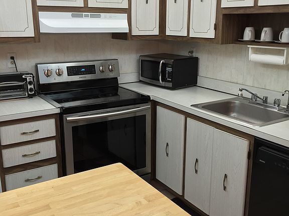 4th image of 162 Piedmont Way #D