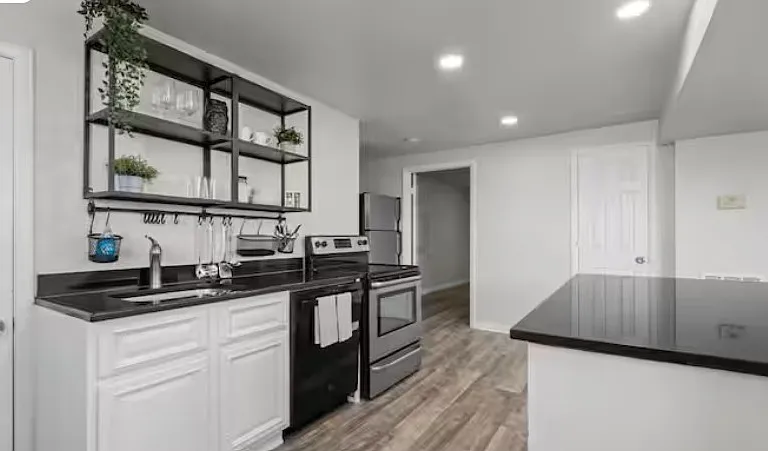 6250 W Ohio Ave — Photo 16