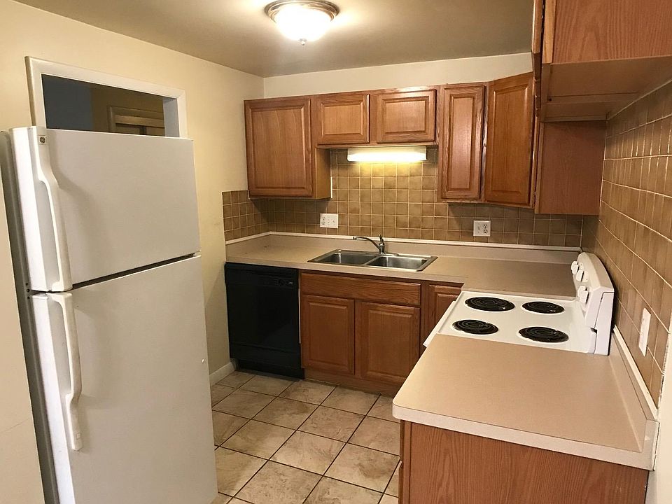 1st image of 146 State Route 104 APT 1D