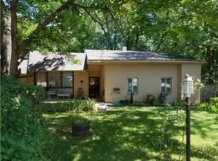 715 S Savage St, Independence, MO 64050