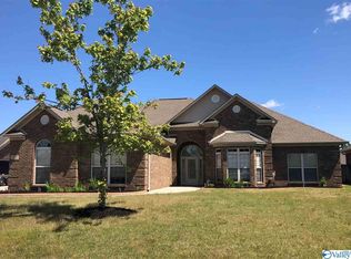 217 Ash Ridge Dr, New Market, AL 35761
