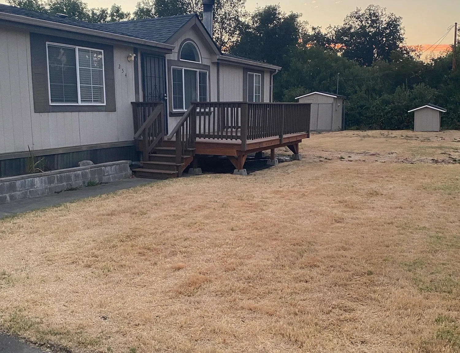 3 bed, 1274 sqft, $1,850 — Photo 1