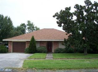 2649 Centaur St, Harvey, LA 70058