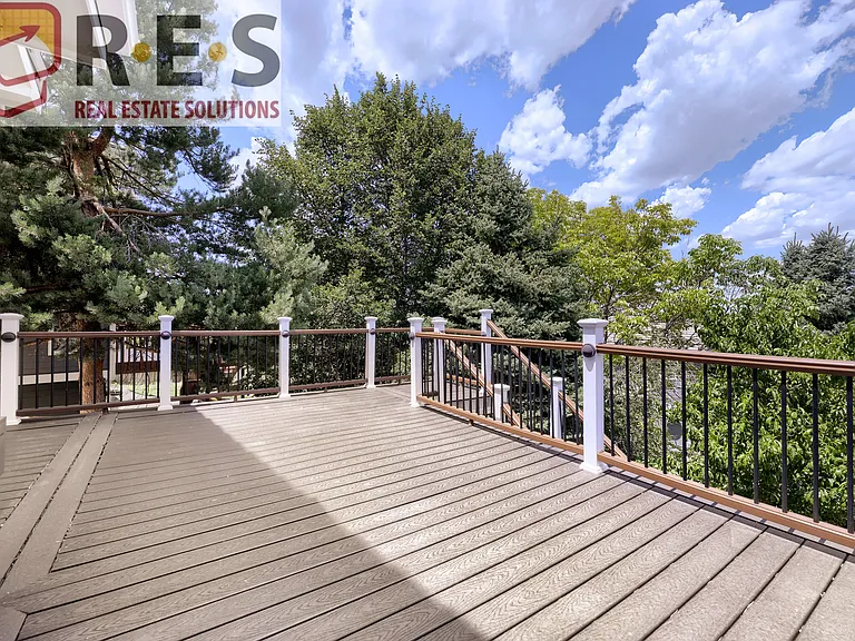10242 Jill Ave — Photo 16