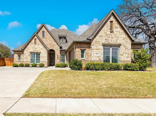 7245 Smith Farm Dr, North Richland Hills, TX 76182