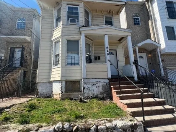 629 Hunterdon St, Newark City, NJ 07108
