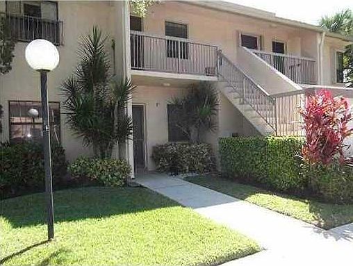 1st image of 4371 Carambola Cir N
