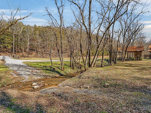 44th image of 3331 Adamson Branch Rd