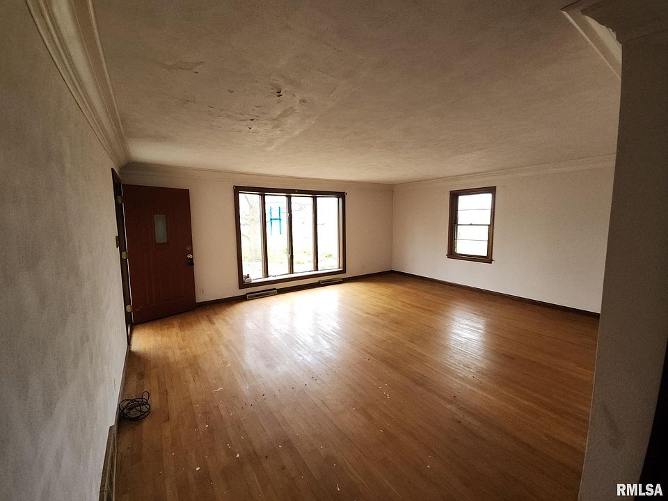 739 1st North St, Saint Libory, IL 62282 Zillow