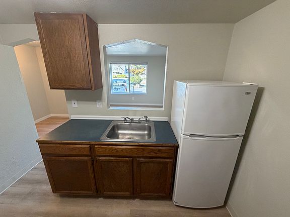 5th image of 3229 Washington Way APT 1