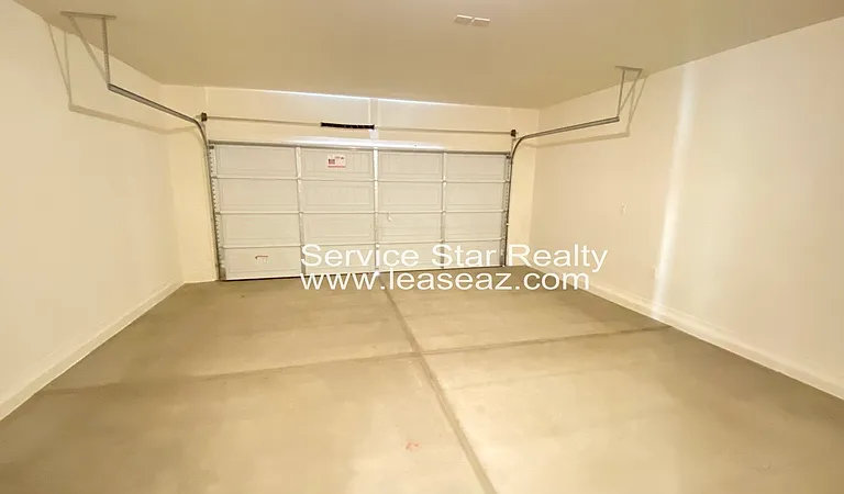 10426 W Cordes Rd — Photo 30