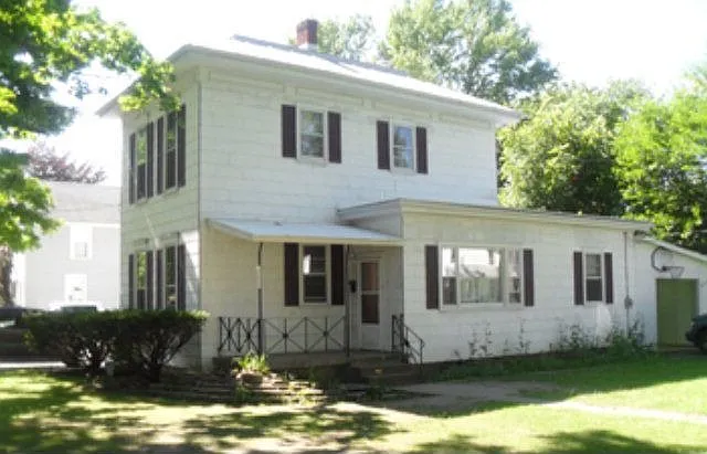 506 Cherry St photo 1