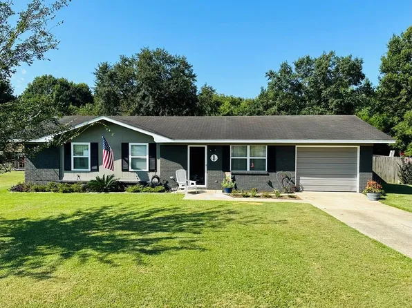 537 N County Road 49, Slocomb, AL 36375