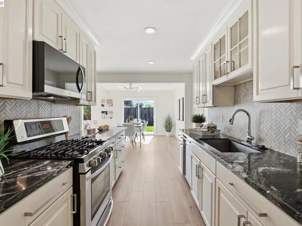 4498 Ladner St, Fremont, CA 94538