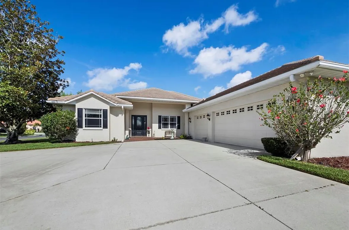 Butlers Crest Dr, Bradenton — Photo 2