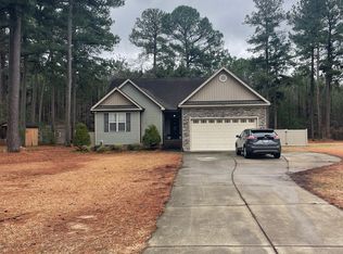 291 Log Cabin Ct, Selma, NC 27576