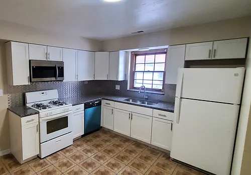 5836 Sunrise Ave #2E Photo 1