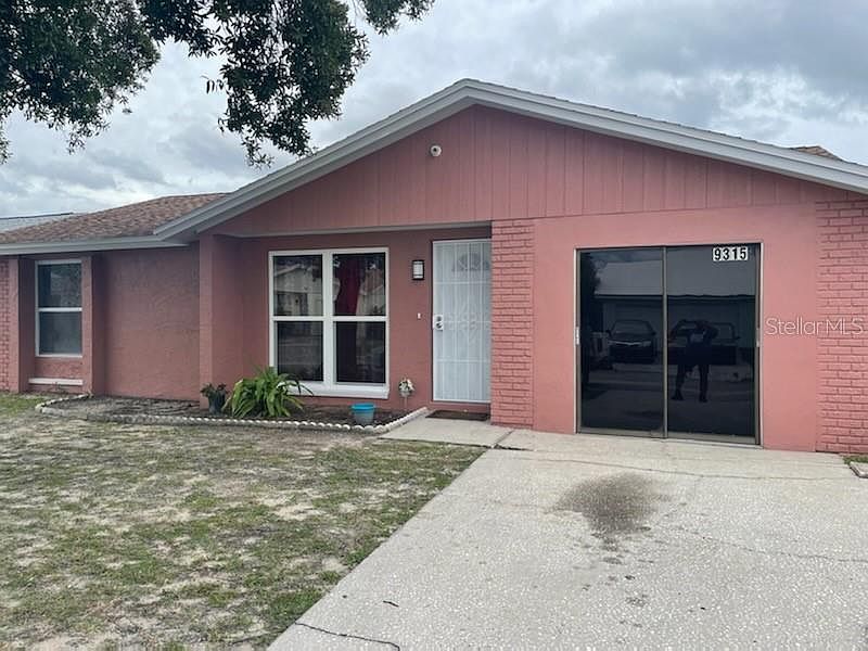 1st image of 9315 Candlemaker Ct