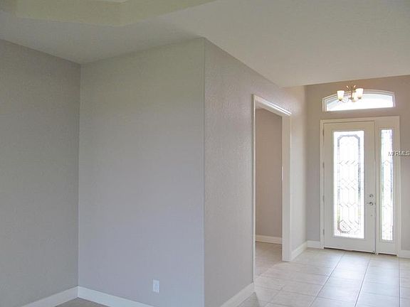 3rd image of 6835 Bushnell Dr