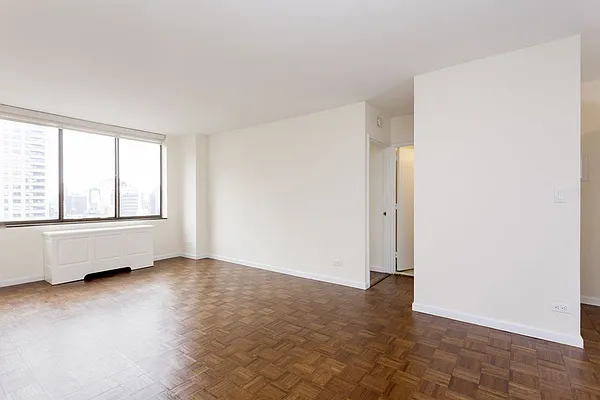 Rented by Mirador Real Estate | media 16