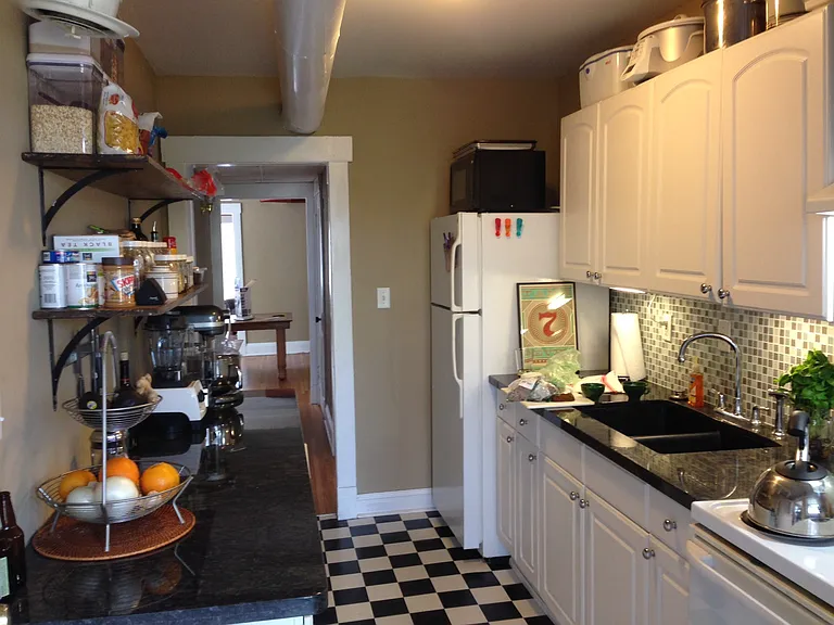 3529 Central St #2S — Photo 8