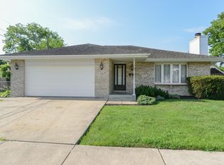 74 W 37th St, Steger, IL 60475