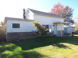 306 W Main St, Larwill, IN 46764