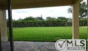 SE-14-Flora-patio-web