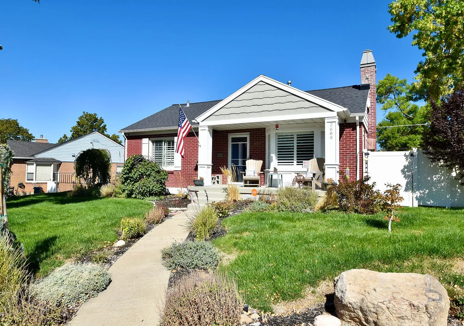 Great Basement Unit in Canyon Rim Neighborhood! All Utilities included! — Photo 1