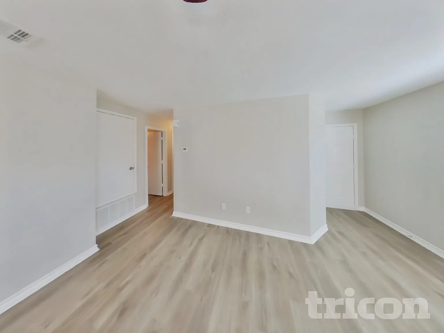 1816 Vineridge Lane Burleson TX — Photo 2